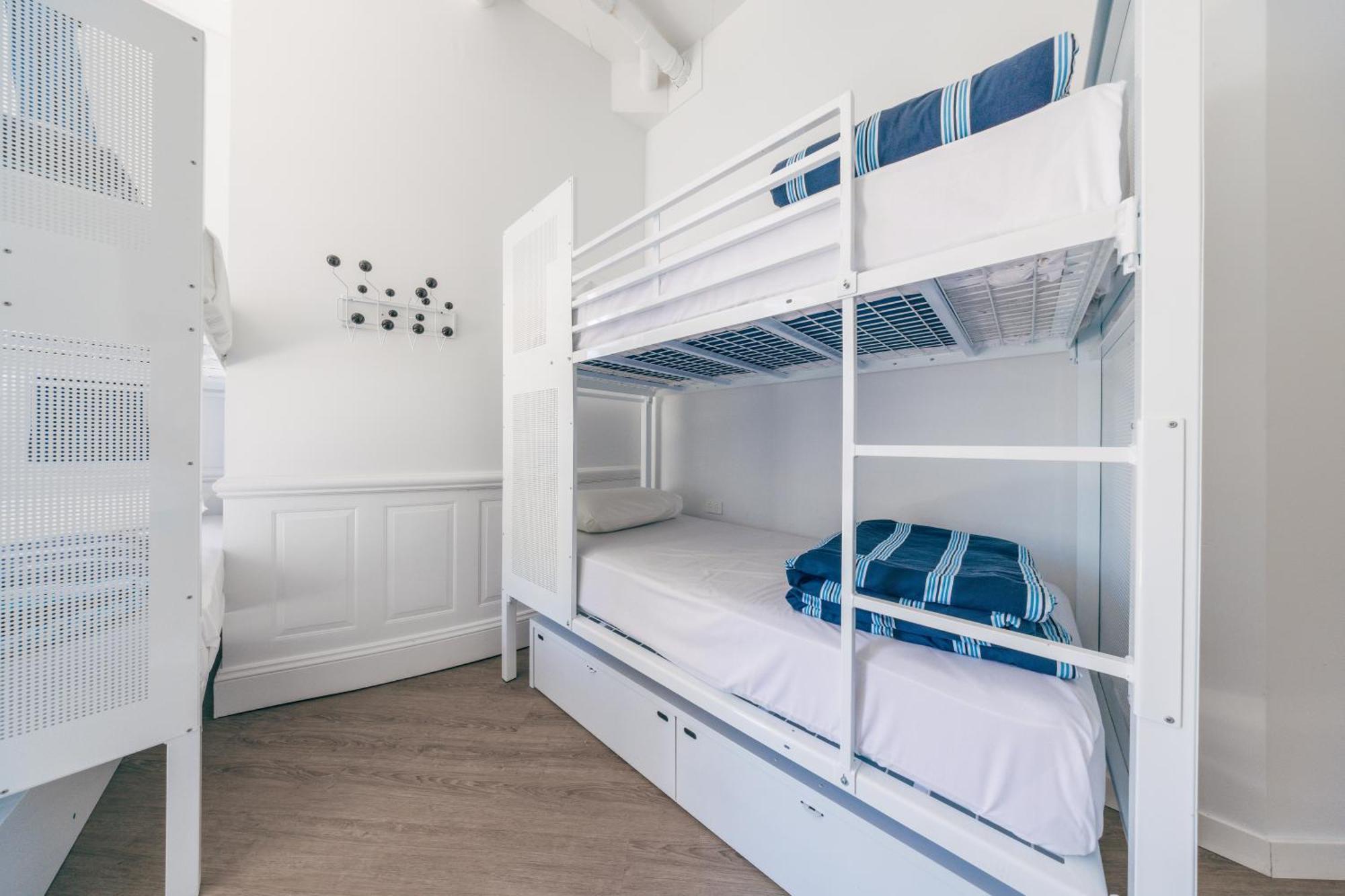 Hostel Maze Backpackers - Gold Coast